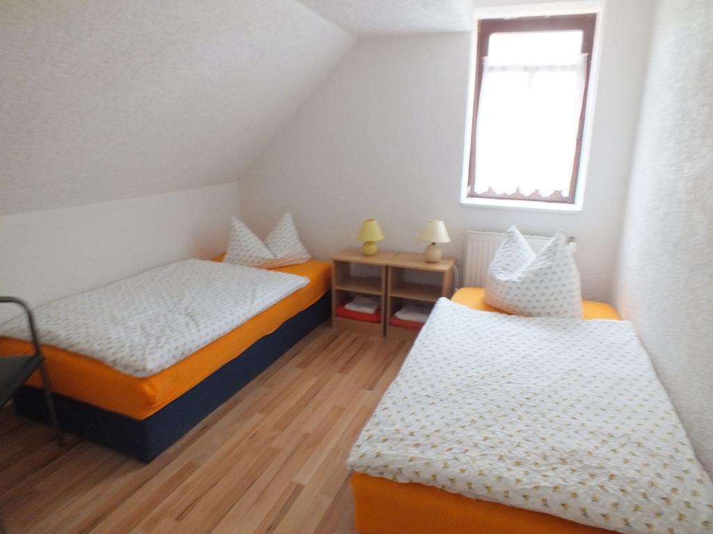 Pension Hinz & Kunz Weimar  Oda fotoğraf
