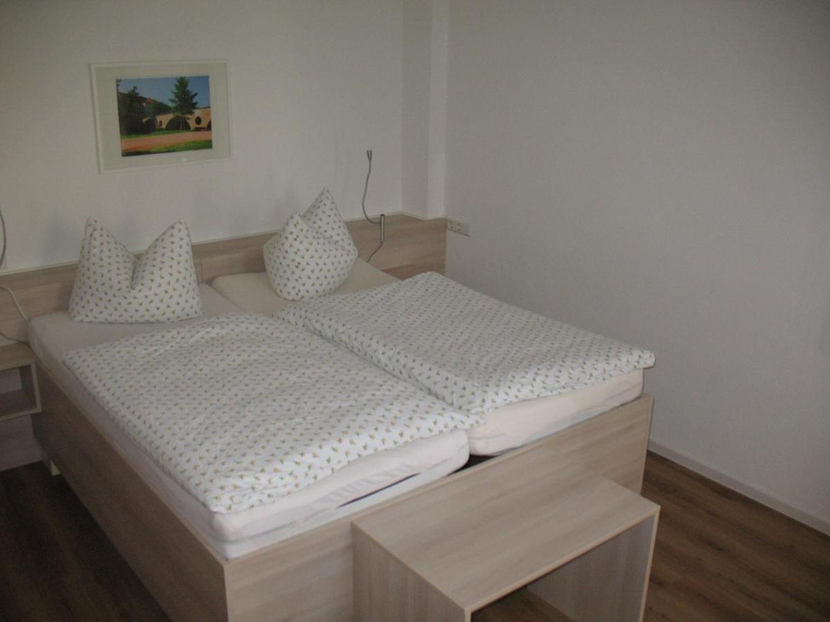 Pension Hinz & Kunz Weimar  Oda fotoğraf